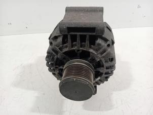 Gebruikte Dynamo Mercedes SLK Prijs € 60,00 Margeregeling aangeboden door Van der Ven Autorecycling B.V.