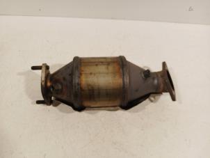 Gebruikte Katalysator Hyundai Grand Santa Fe Prijs € 483,00 Margeregeling aangeboden door Van der Ven Autorecycling B.V.