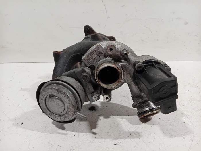 Turbo van een Volkswagen Passat 2009