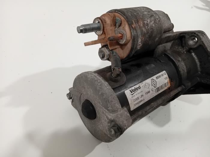 Computer Motormanagement van een Opel Vivaro 2017