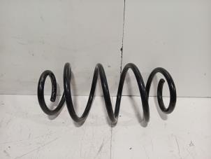 Gebruikte Torsieveer achter Mercedes B-Klasse Prijs € 16,00 Margeregeling aangeboden door Van der Ven Autorecycling B.V.