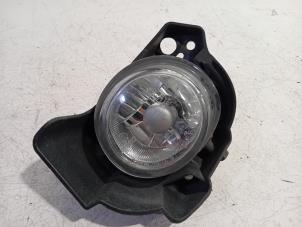 Gebruikte Mistlamp links-voor Mazda 3 Prijs € 17,00 Margeregeling aangeboden door Van der Ven Autorecycling B.V.