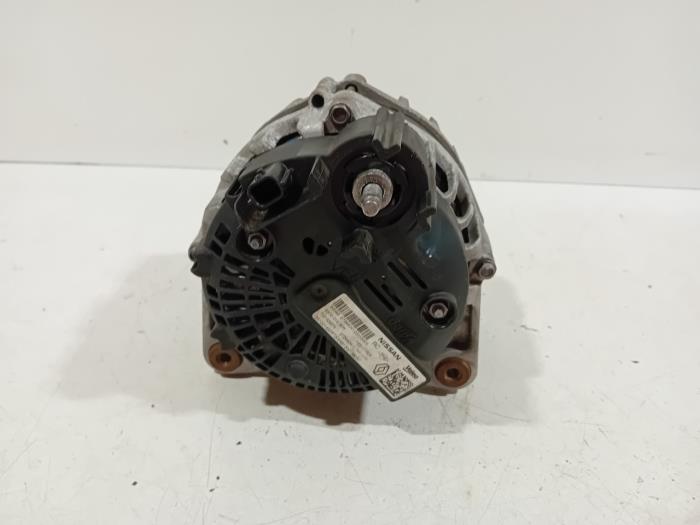 Dynamo van een Nissan Micra 2020