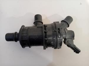 Gebruikte Thermostaathuis Renault Grand Scenic Prijs € 21,00 Margeregeling aangeboden door Van der Ven Autorecycling B.V.