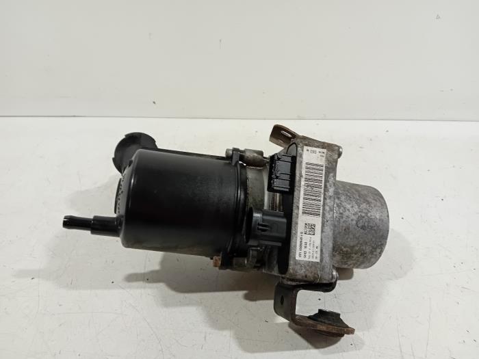 Stuurbekrachtiging Pomp van een Peugeot 5008 2010