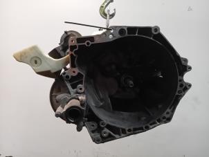 Gebruikte Versnellingsbak Opel Combo Prijs € 495,00 Margeregeling aangeboden door Van der Ven Autorecycling B.V.