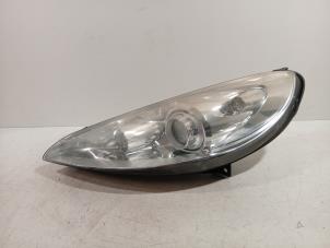 Gebruikte Linker Koplamp Peugeot 407 Prijs € 170,00 Margeregeling aangeboden door Van der Ven Autorecycling B.V.