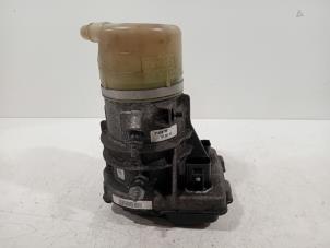 Gebruikte Stuurpomp Volvo V60 Prijs € 170,00 Margeregeling aangeboden door Van der Ven Autorecycling B.V.