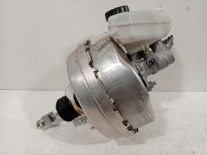 Gebruikte Rembooster Mercedes C-Klasse Prijs € 70,00 Margeregeling aangeboden door Van der Ven Autorecycling B.V.