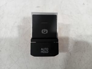 Gebruikte Schakelaar handrem Volkswagen Touareg Prijs € 40,00 Margeregeling aangeboden door Van der Ven Autorecycling B.V.