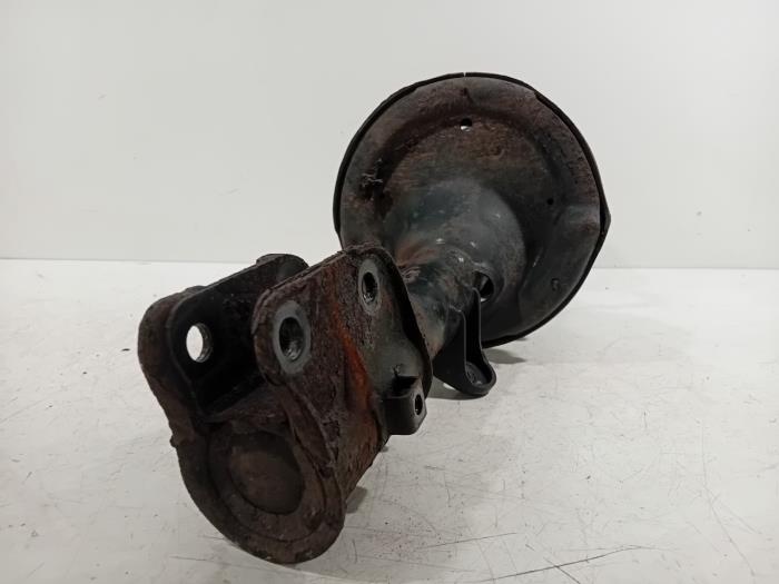 Schokdemperpoot links-voor van een Hyundai H200 2008