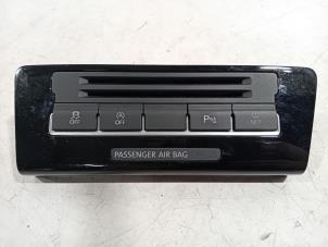 Gebruikte Schakelaar ESP Seat Alhambra Prijs € 45,00 Margeregeling aangeboden door Van der Ven Autorecycling B.V.