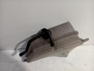 Gebruikte Expansievat Mazda 6 Prijs € 50,00 Margeregeling aangeboden door Van der Ven Autorecycling B.V.