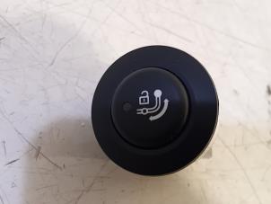 Gebruikte Schakelaar BMW IX Prijs € 15,00 Margeregeling aangeboden door Van der Ven Autorecycling B.V.