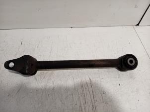 Gebruikte Draagarm onder rechts-achter Mazda 6 Prijs € 25,00 Margeregeling aangeboden door Van der Ven Autorecycling B.V.