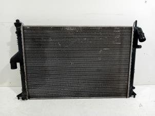 Gebruikte Radiateur Dacia Sandero Prijs € 90,00 Margeregeling aangeboden door Van der Ven Autorecycling B.V.