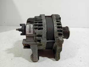 Gebruikte Alternator Renault Megane Prijs € 45,00 Margeregeling aangeboden door Van der Ven Autorecycling B.V.