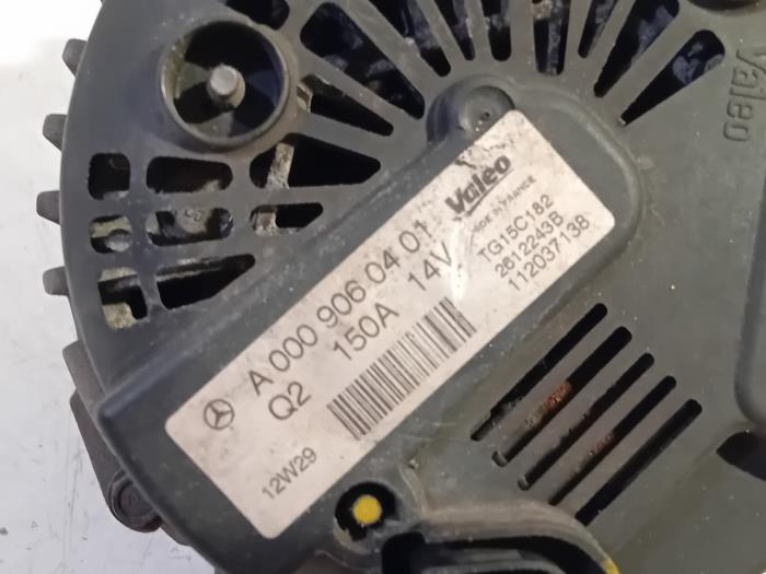 Dynamo van een Mercedes C-Klasse 2012