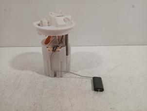 Gebruikte Tank element Pomp Ford Fiesta Prijs € 30,00 Margeregeling aangeboden door Van der Ven Autorecycling B.V.