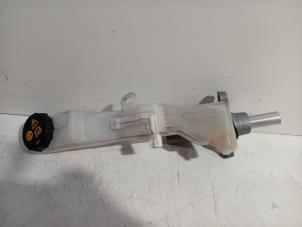 Gebruikte Hoofdremcilinder Mazda 6 Prijs € 50,00 Margeregeling aangeboden door Van der Ven Autorecycling B.V.