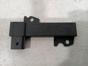 Gebruikte Antenne Ford Grand C-Max Prijs € 15,00 Margeregeling aangeboden door Van der Ven Autorecycling B.V.