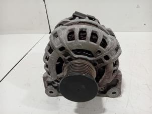 Gebruikte Dynamo Renault Captur Prijs € 21,00 Margeregeling aangeboden door Van der Ven Autorecycling B.V.