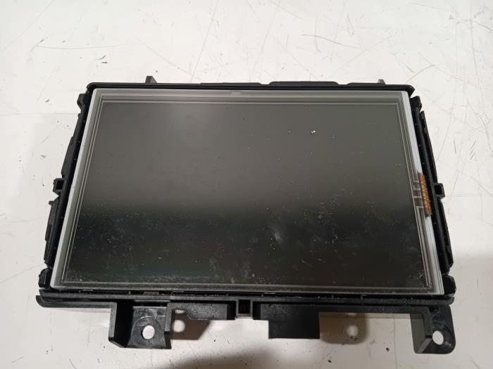 Gebruikte Display Interieur Renault Captur Prijs € 138,00 Margeregeling aangeboden door Van der Ven Autorecycling B.V.