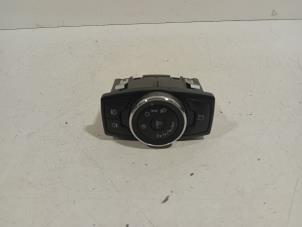 Gebruikte Schakelaar Licht Ford KA Prijs € 25,00 Margeregeling aangeboden door Van der Ven Autorecycling B.V.