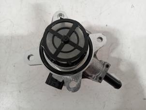 Gebruikte Oliepomp Renault Captur Prijs € 130,00 Margeregeling aangeboden door Van der Ven Autorecycling B.V.