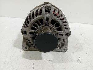 Gebruikte Dynamo Renault Megane Prijs € 140,00 Margeregeling aangeboden door Van der Ven Autorecycling B.V.