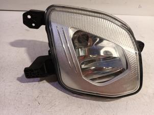 Gebruikte Mistlamp links-voor Ford Fiesta Prijs € 50,00 Margeregeling aangeboden door Van der Ven Autorecycling B.V.