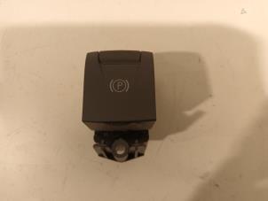 Gebruikte Schakelaar Renault Megane Prijs € 22,00 Margeregeling aangeboden door Van der Ven Autorecycling B.V.