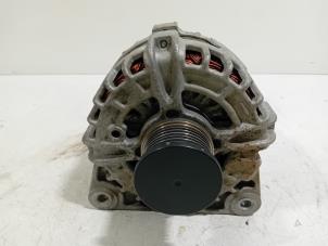 Gebruikte Dynamo Renault Megane Prijs € 55,00 Margeregeling aangeboden door Van der Ven Autorecycling B.V.