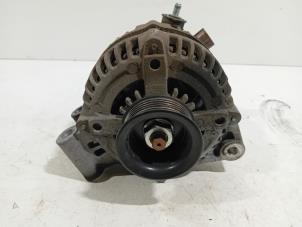 Gebruikte Dynamo Landrover Range Rover Prijs € 95,00 Margeregeling aangeboden door Van der Ven Autorecycling B.V.