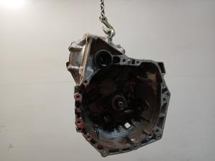 Gebruikte Versnellingsbak Toyota Aygo Prijs € 242,00 Margeregeling aangeboden door Van der Ven Autorecycling B.V.