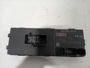 Gebruikte Computer Diversen Seat Ateca Prijs € 75,00 Margeregeling aangeboden door Van der Ven Autorecycling B.V.