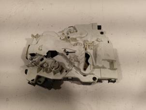 Gebruikte Deur module Mercedes Vito Prijs € 138,00 Margeregeling aangeboden door Van der Ven Autorecycling B.V.