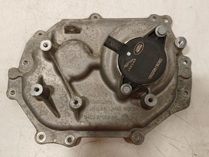 Gebruikte Afdekplaat motor Jaguar XE Prijs € 49,00 Margeregeling aangeboden door Van der Ven Autorecycling B.V.
