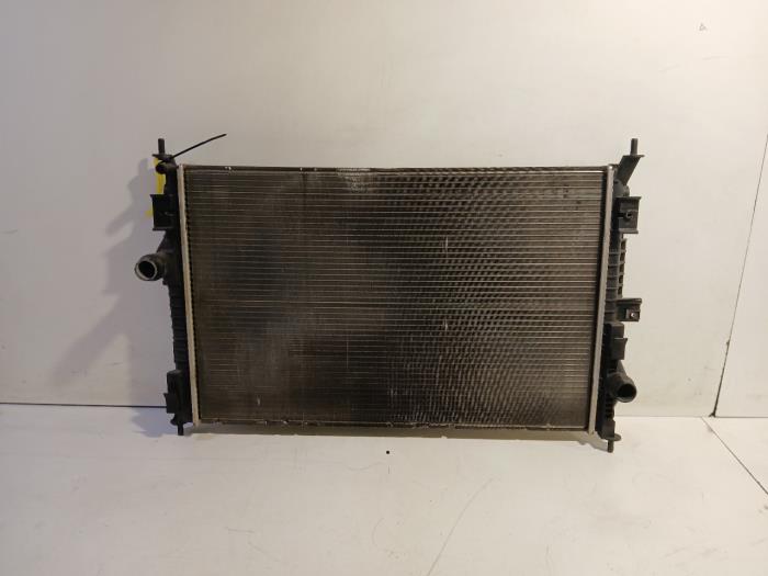 Gebruikte Intercooler Opel Combo Prijs € 17,00 Margeregeling aangeboden door Van der Ven Autorecycling B.V.