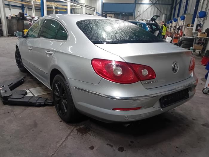 Turbo van een Volkswagen Passat 2010