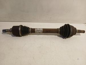 Gebruikte Steekas links-voor Peugeot Partner Prijs € 15,00 Margeregeling aangeboden door Van der Ven Autorecycling B.V.