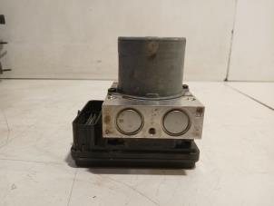 Gebruikte ABS Pomp Kia Sportage Prijs € 225,00 Margeregeling aangeboden door Van der Ven Autorecycling B.V.