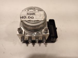 Gebruikte ABS Pomp Dacia Sandero Prijs € 245,00 Margeregeling aangeboden door Van der Ven Autorecycling B.V.