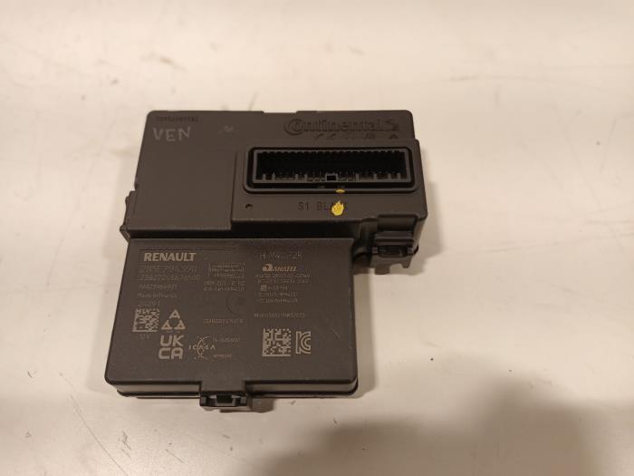 Gebruikte Computer Diversen Dacia Sandero Prijs € 60,00 Margeregeling aangeboden door Van der Ven Autorecycling B.V.