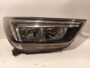 Gebruikte Koplamp rechts Opel Mokka Prijs € 575,00 Margeregeling aangeboden door Van der Ven Autorecycling B.V.