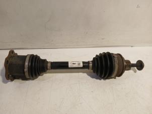 Gebruikte Cardanas rechts-voor (VWA) Audi A4 Prijs € 95,00 Margeregeling aangeboden door Van der Ven Autorecycling B.V.