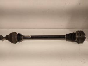 Gebruikte Aandrijfas links-achter Audi A6 Prijs € 15,00 Margeregeling aangeboden door Van der Ven Autorecycling B.V.