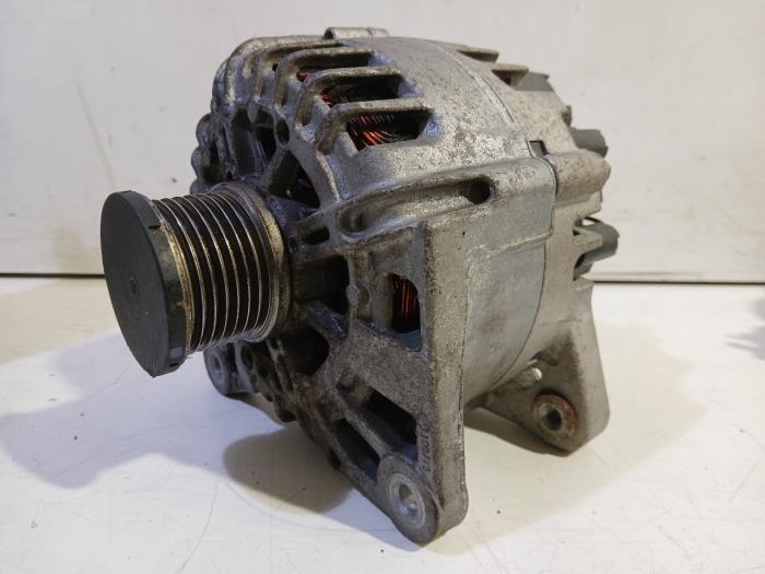 Dynamo van een Renault Megane 2014