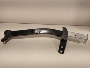 Gebruikte Subframe DS Automobiles DS3 Crossback Prijs € 85,00 Margeregeling aangeboden door Van der Ven Autorecycling B.V.