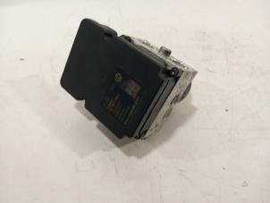 Gebruikte ABS Pomp Volkswagen Bestel Prijs € 75,00 Margeregeling aangeboden door Van der Ven Autorecycling B.V.